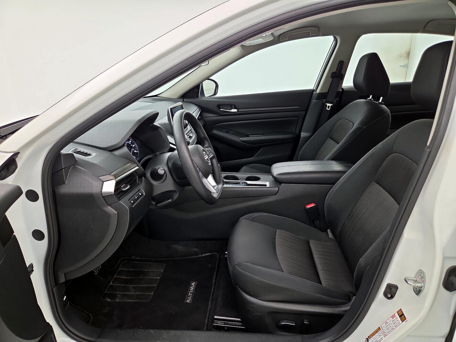 Power Seat(s) & Side Airbags