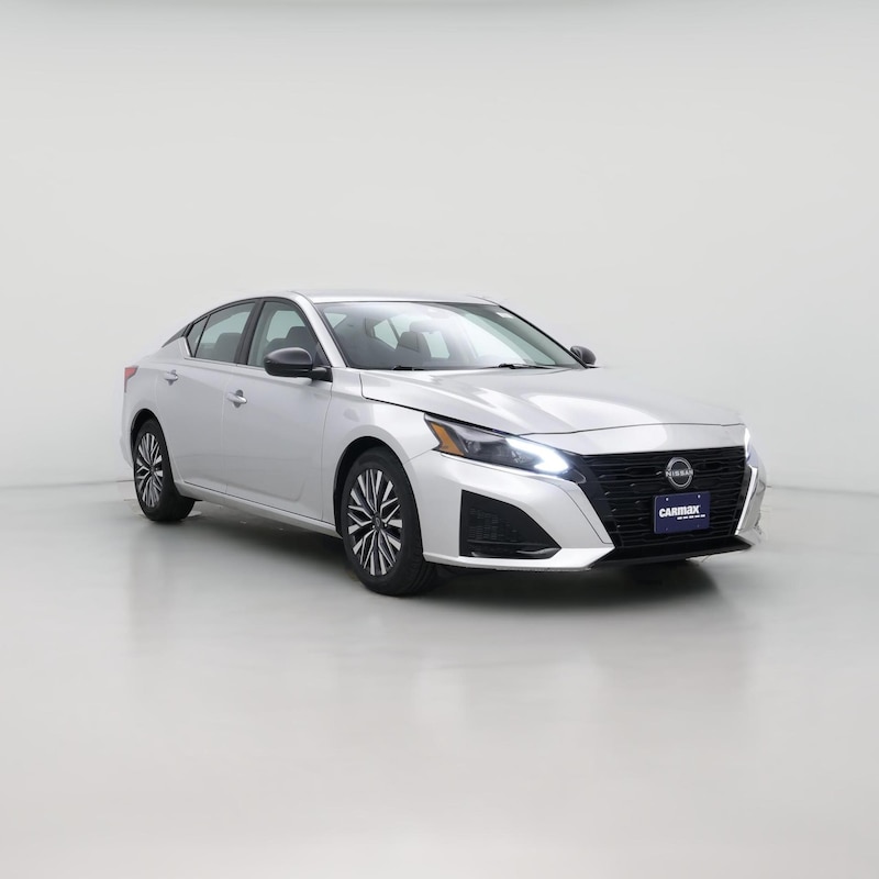 2024 Nissan Altima SV