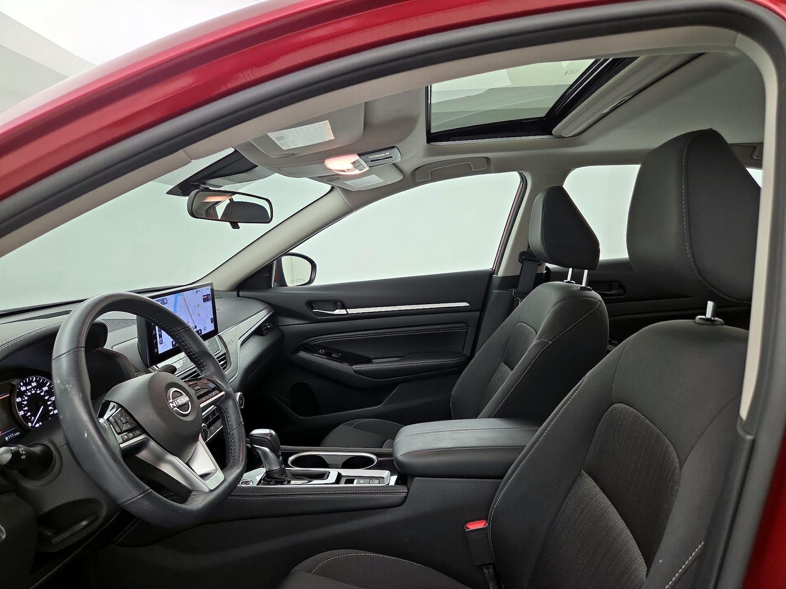 Sunroof(s) & Overhead Airbags