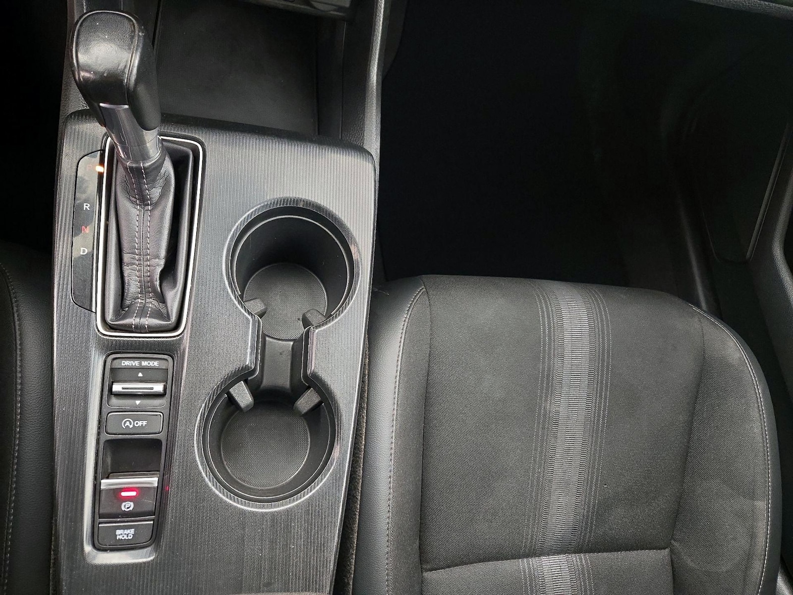 2024 Honda Civic Sport - Photo 18