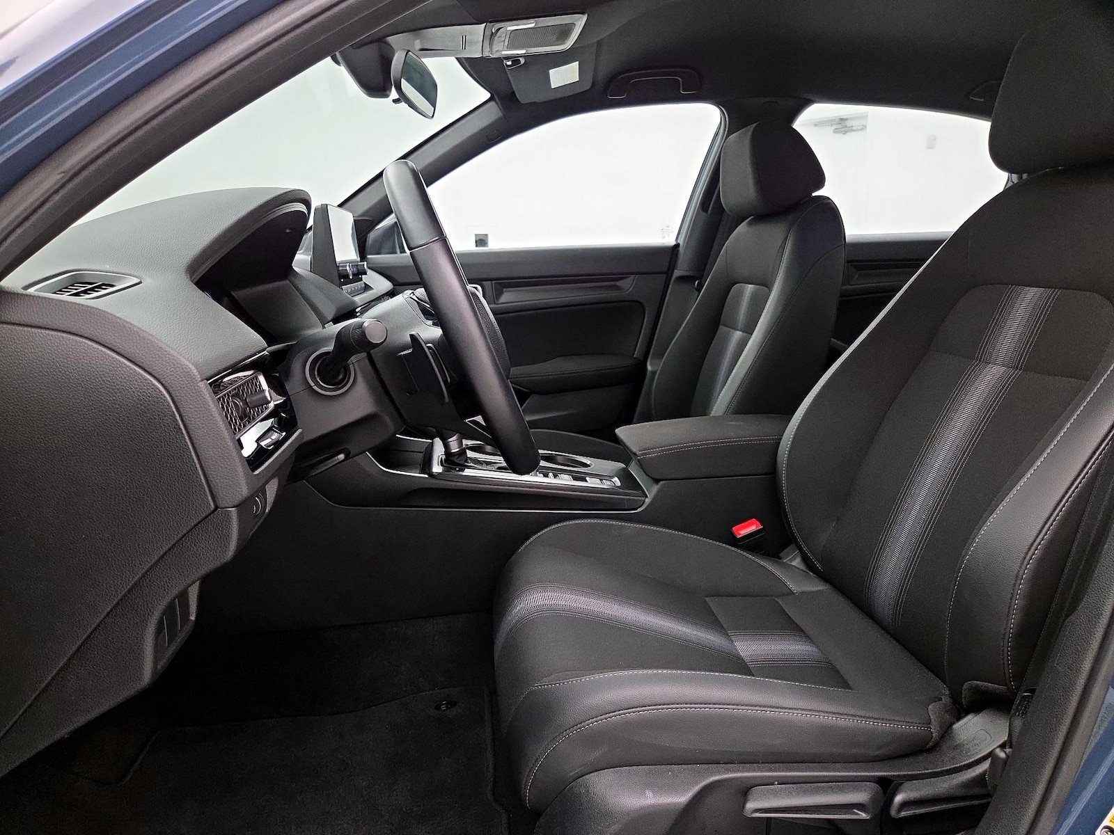 2026 Honda Civic Sport - Photo 12