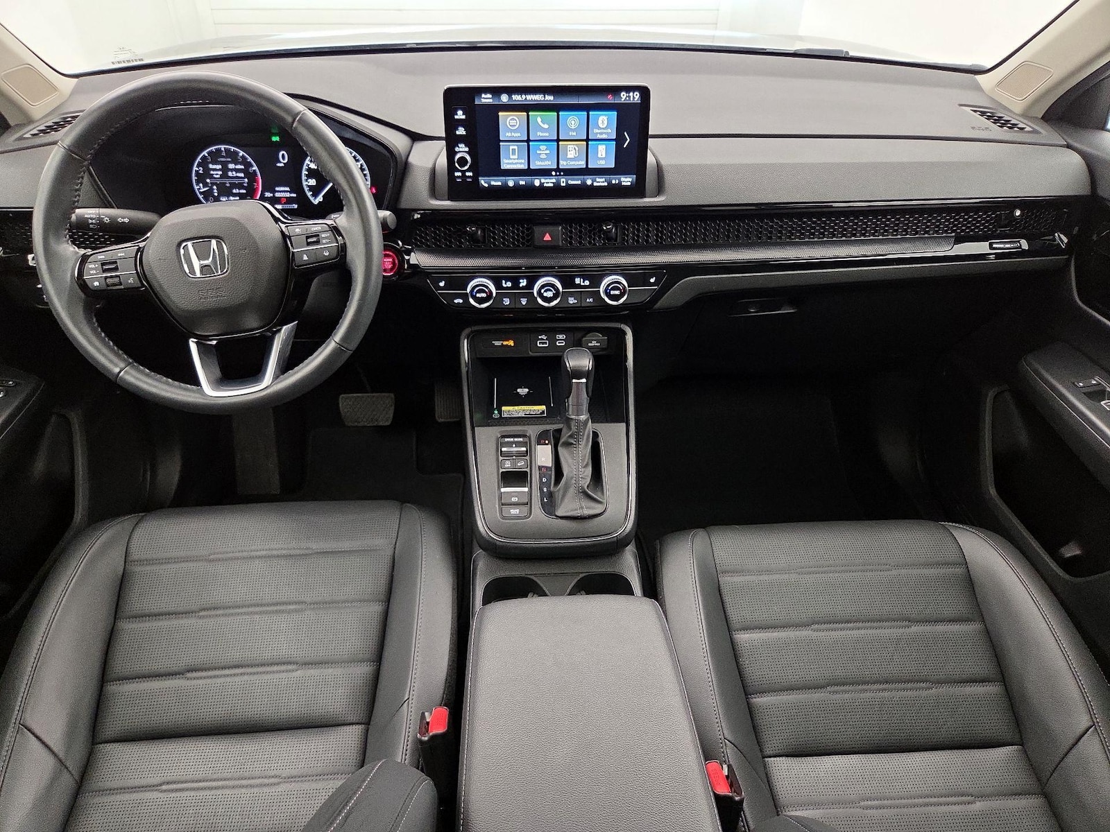 Apple CarPlay® & Android Auto™