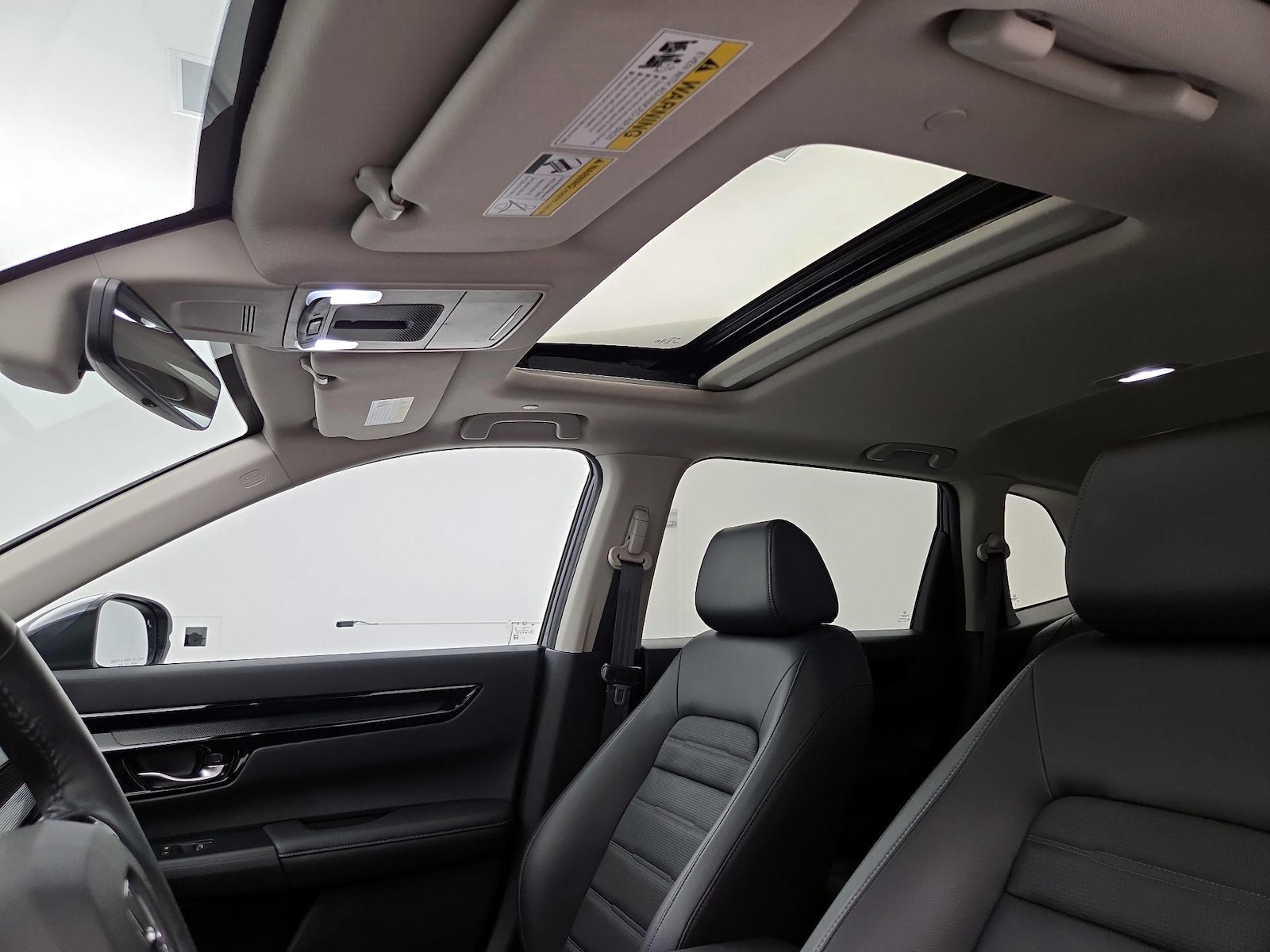 Sunroof(s) & Overhead Airbags