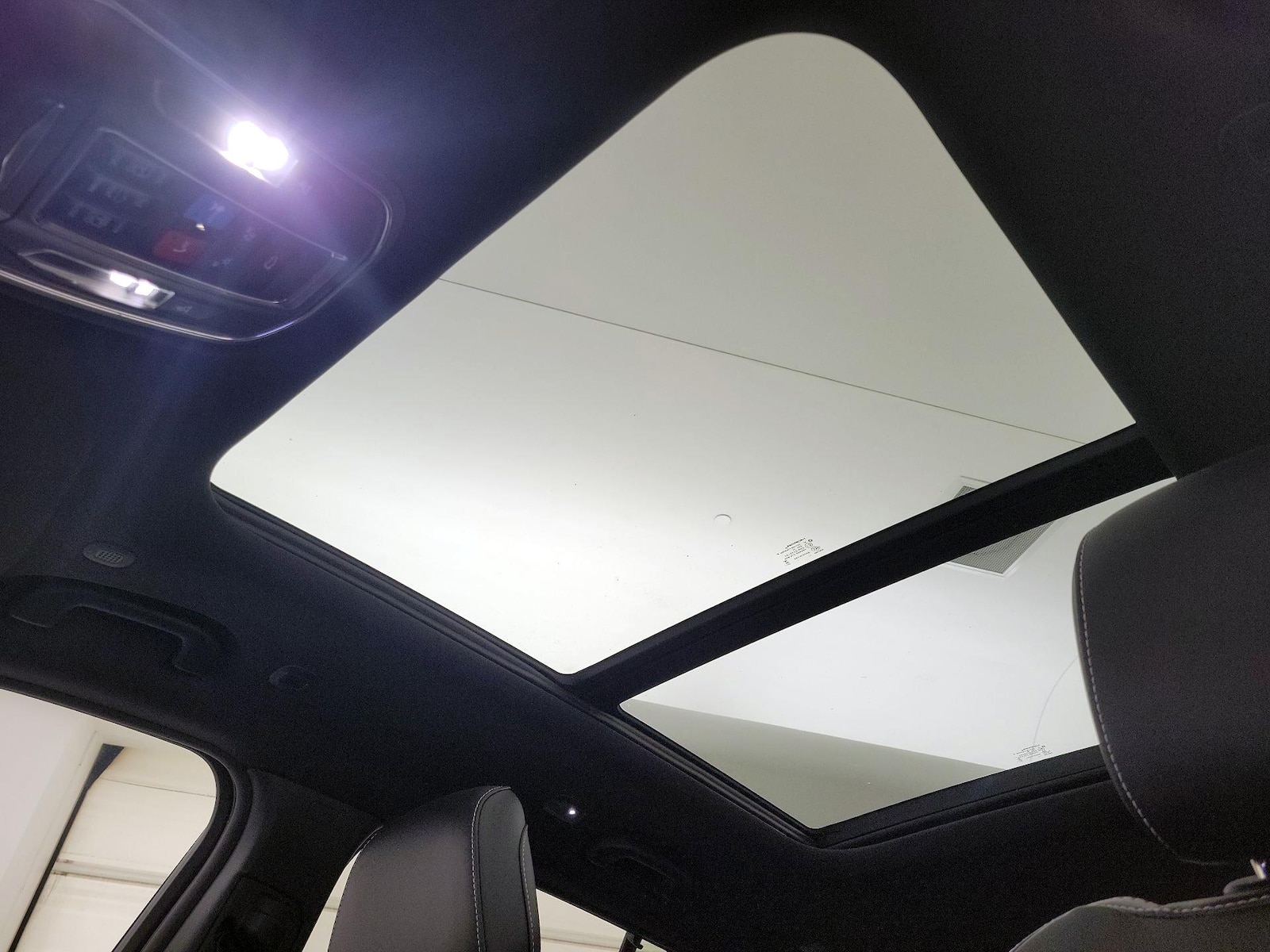 Panoramic Sunroof