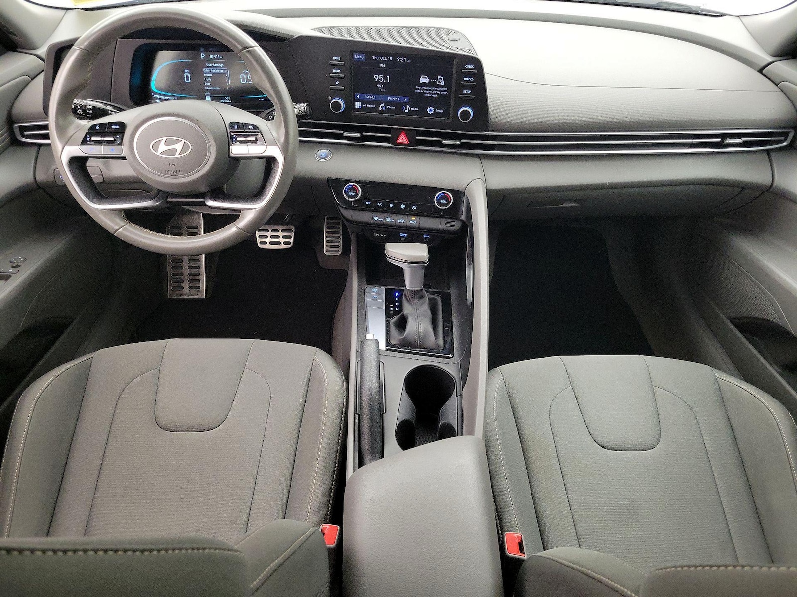 Apple CarPlay® & Android Auto™