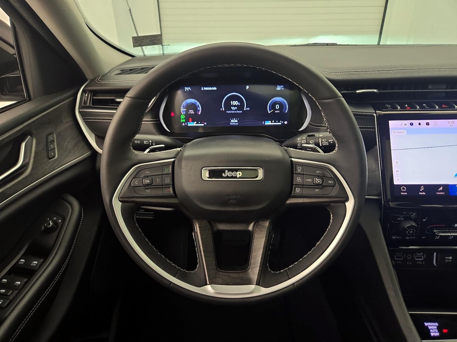 2023 Jeep Grand Cherokee Limited - Photo 11