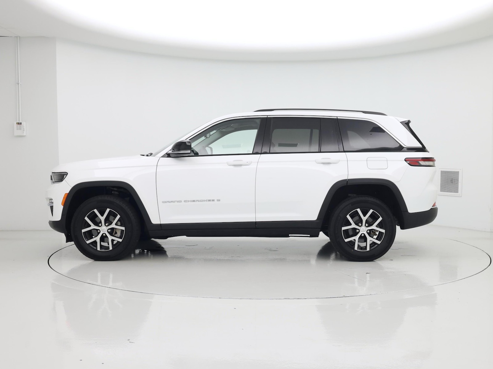 2023 Jeep Grand Cherokee Limited - Photo 4