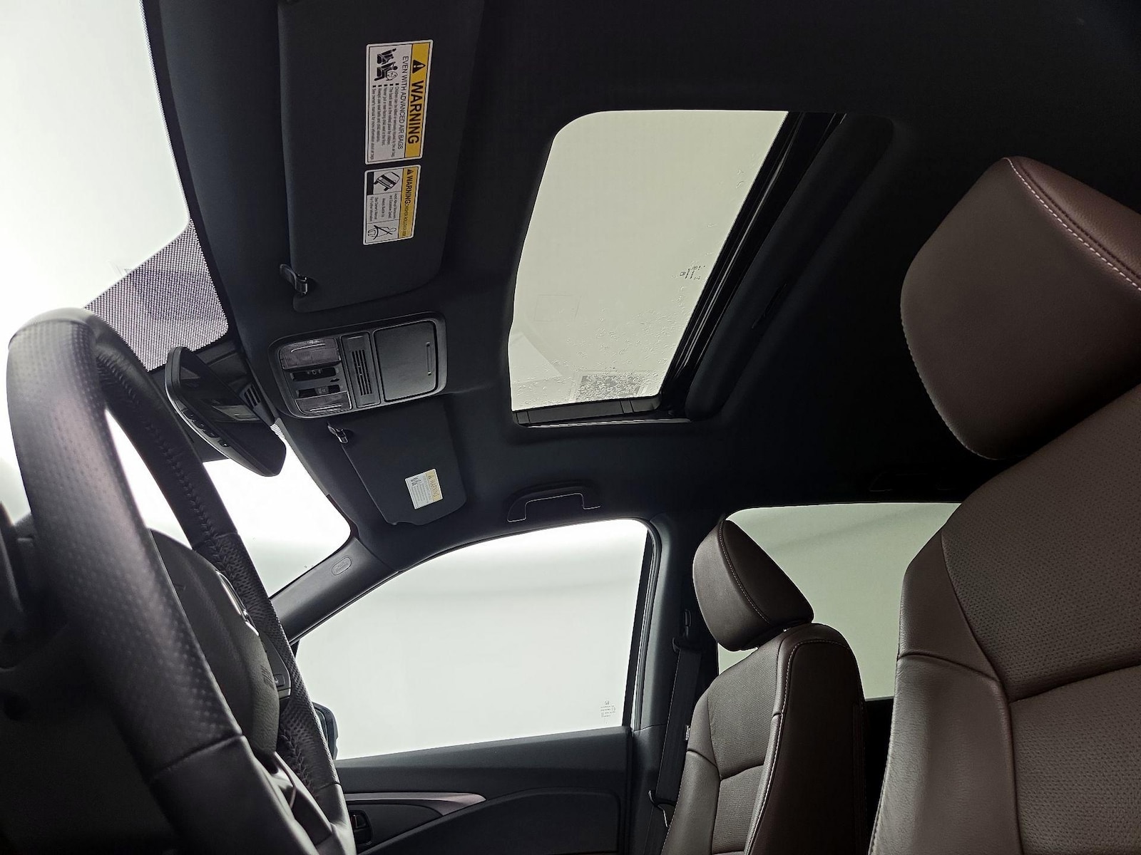 Sunroof(s) & Overhead Airbags