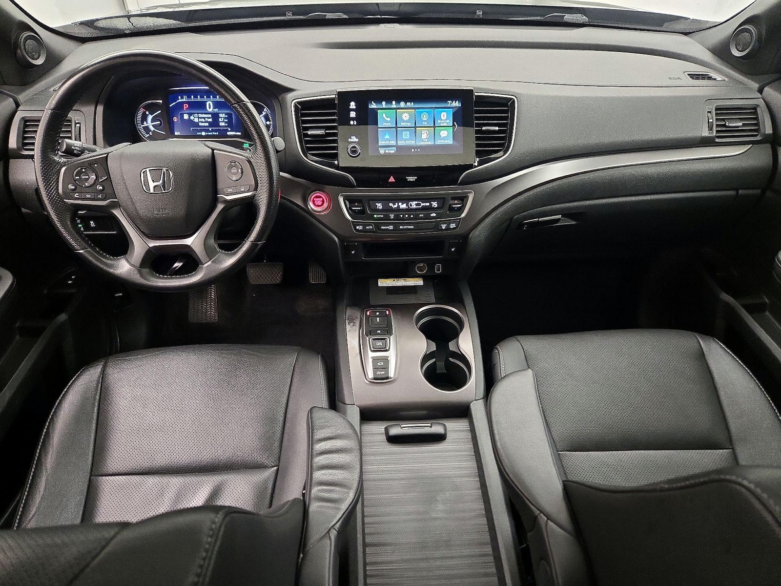 Apple CarPlay® & Android Auto™