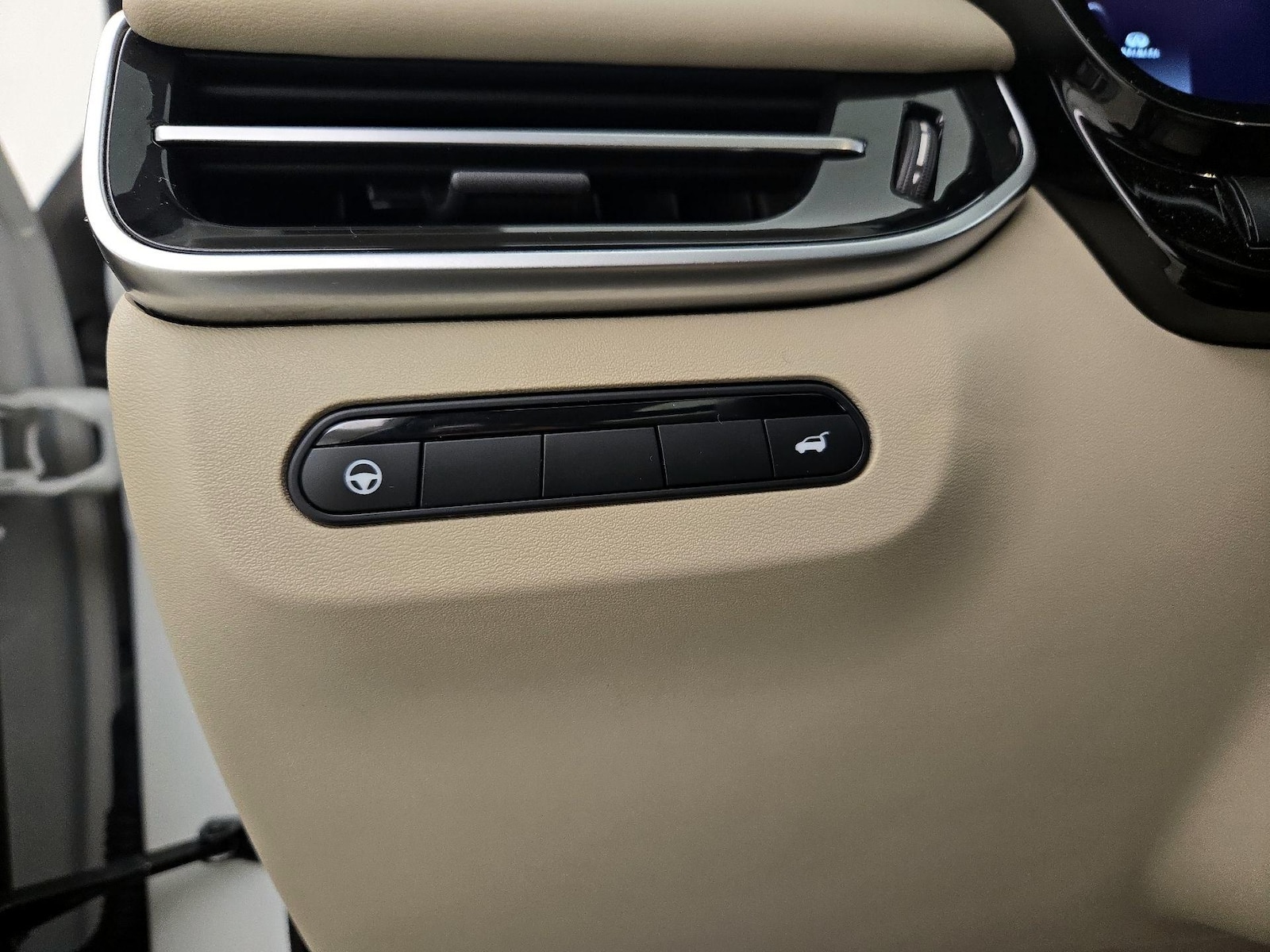 2023 INFINITI QX60 LUXE - Photo 14