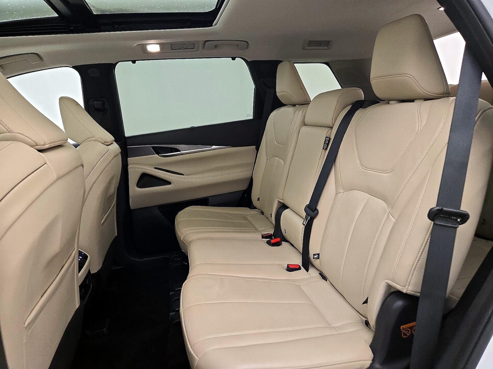 2023 INFINITI QX60 LUXE - Photo 22