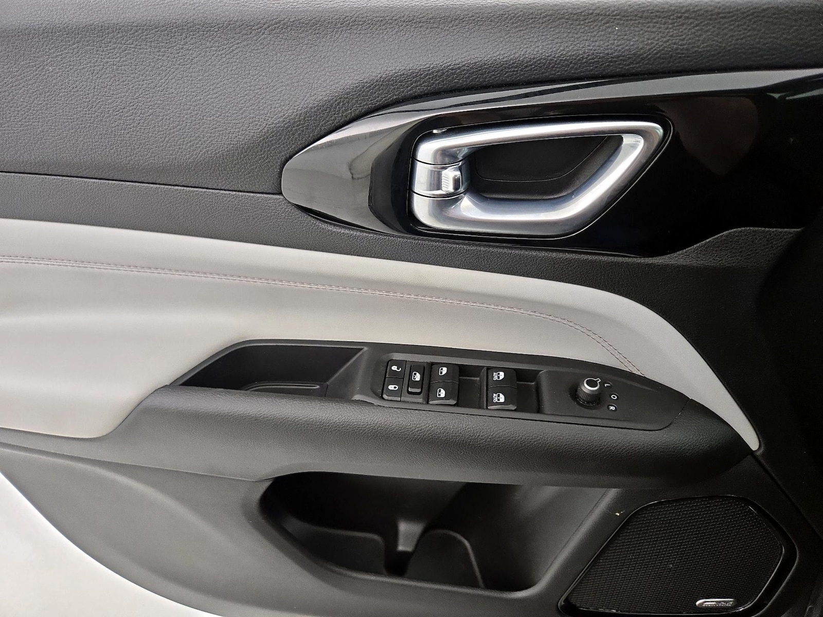 2023 Jeep Compass Limited - Photo 13
