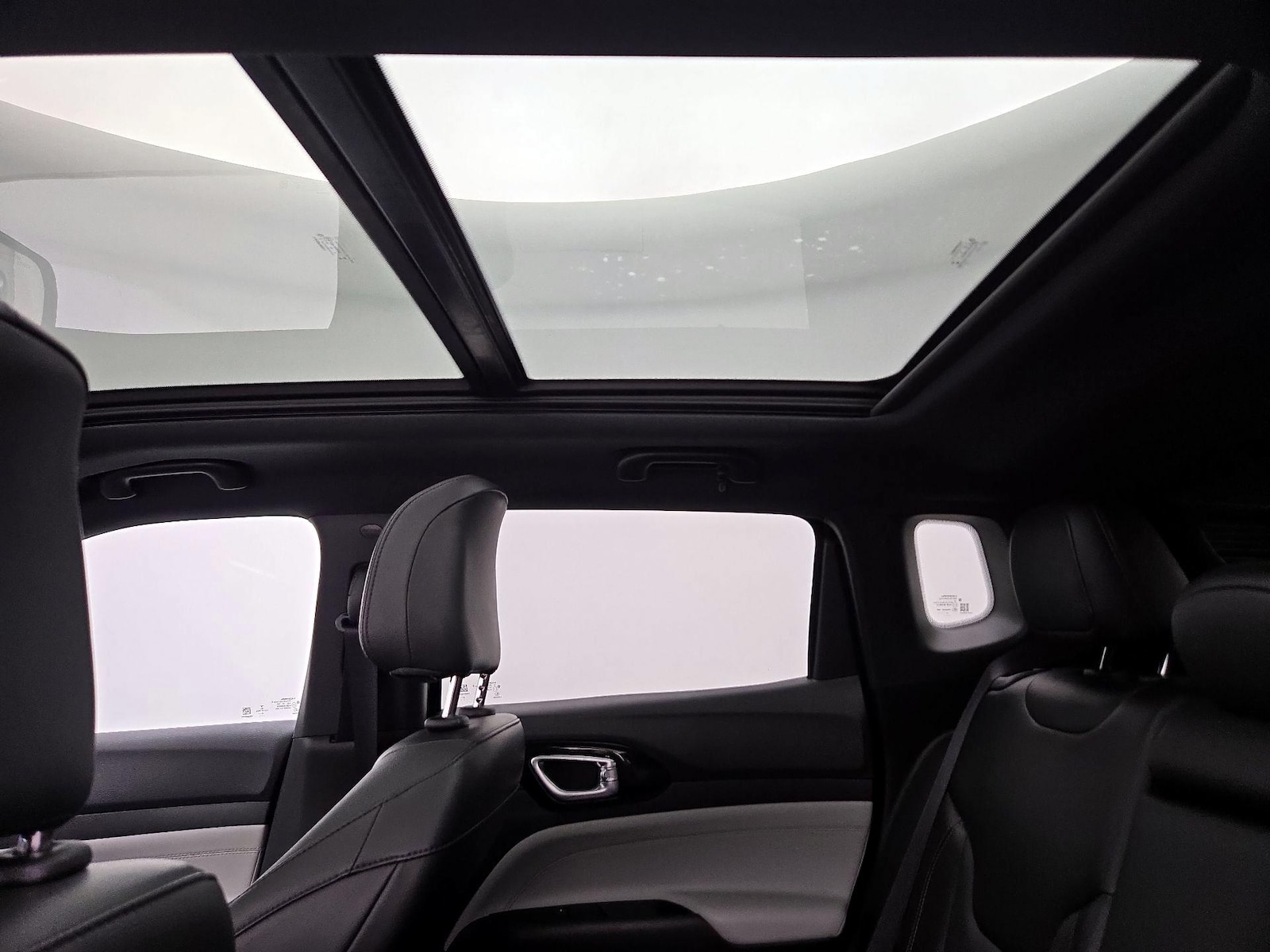 2023 Jeep Compass Limited - Photo 24