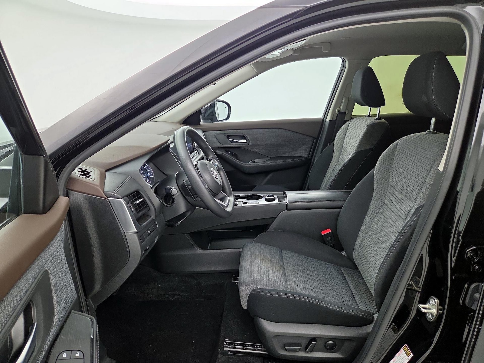Power Seat(s) & Side Airbags