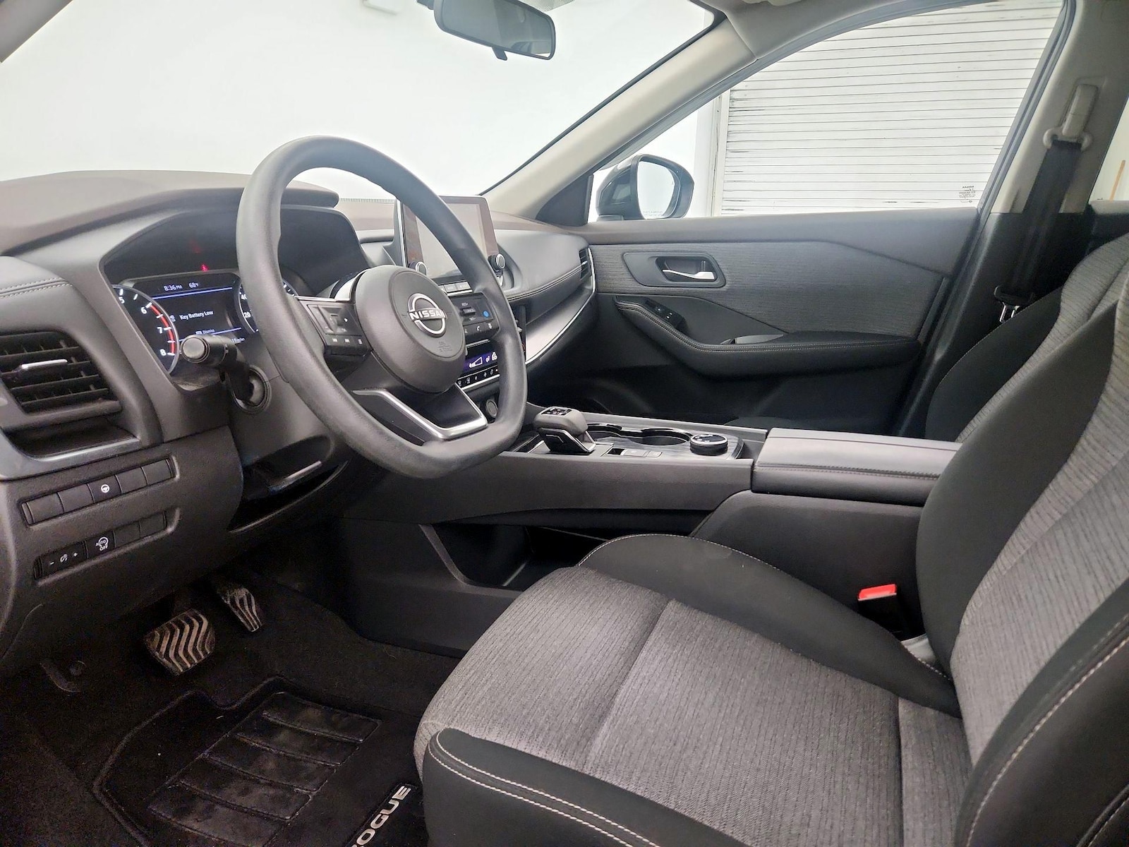Power Seat(s) & Side Airbags