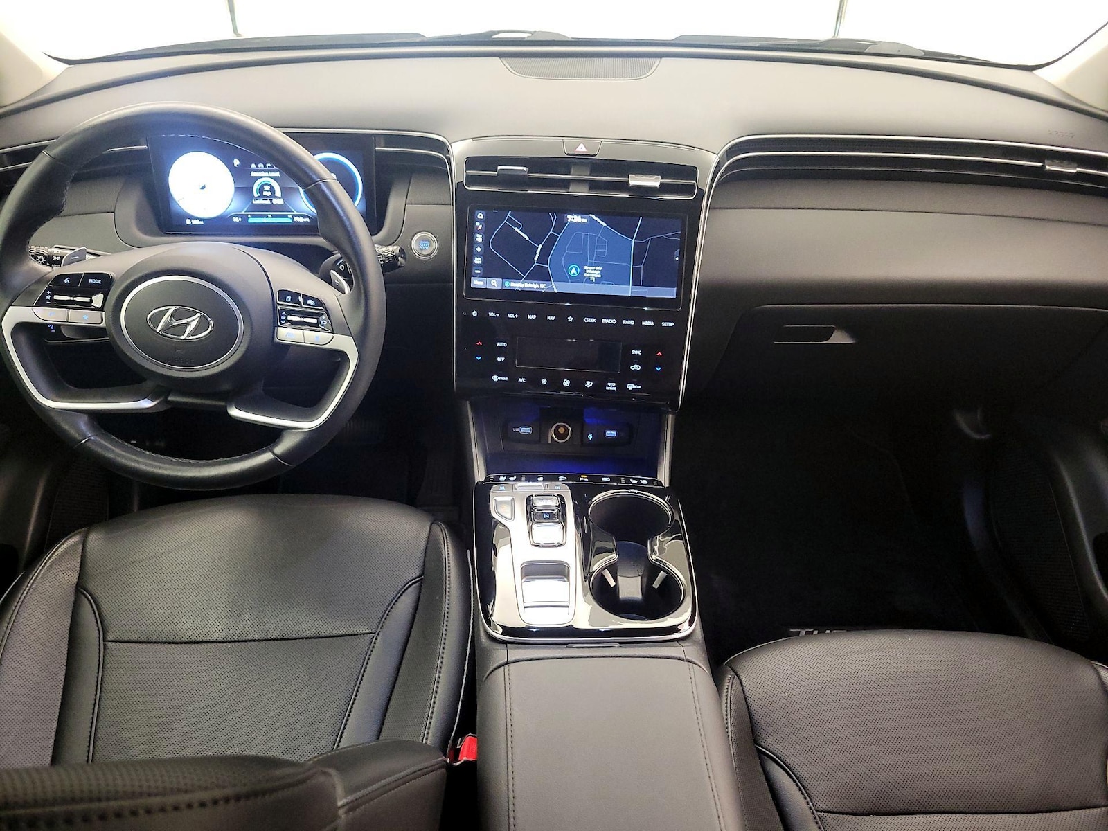 Apple CarPlay® & Android Auto™