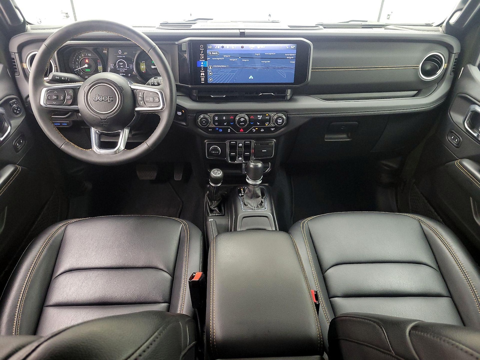 Apple CarPlay® & Android Auto™