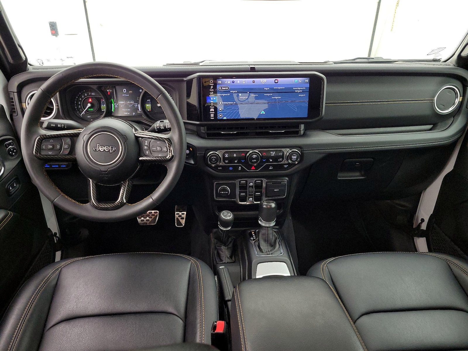 Apple CarPlay® & Android Auto™