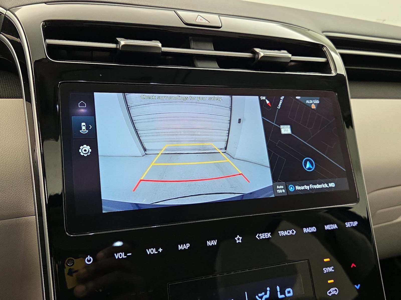 2024 Hyundai Tucson SEL - Photo 16