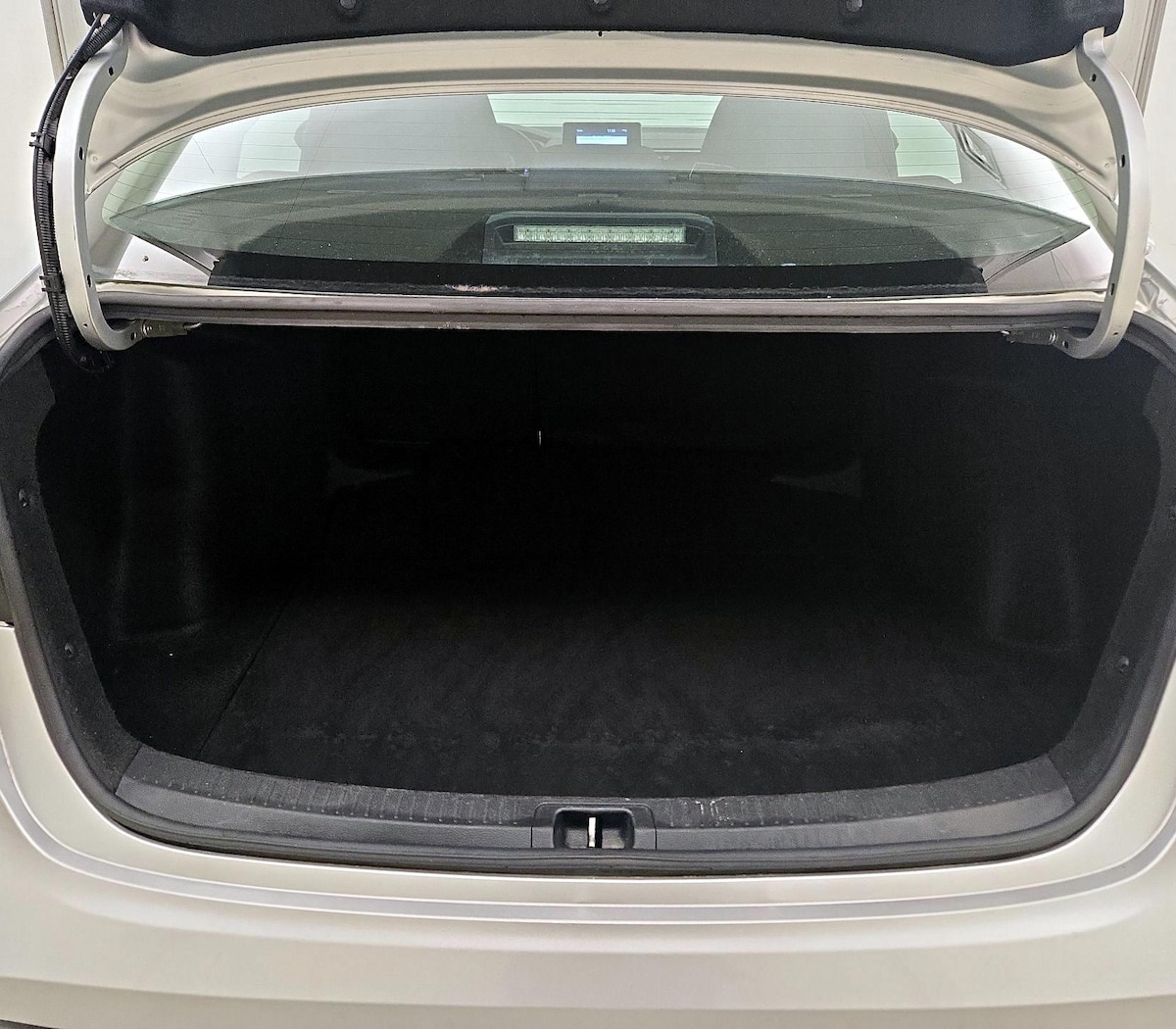 Trunk/Cargo (Seats Up)