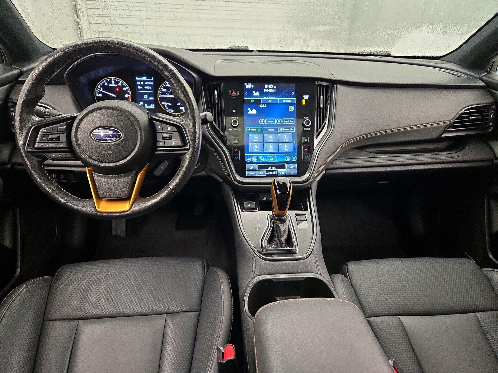 Apple CarPlay® & Android Auto™