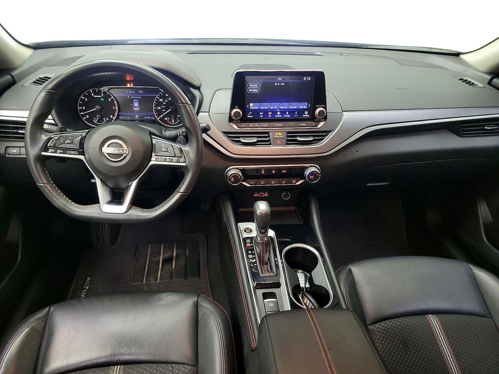 2024 Nissan Altima SR - Photo 10