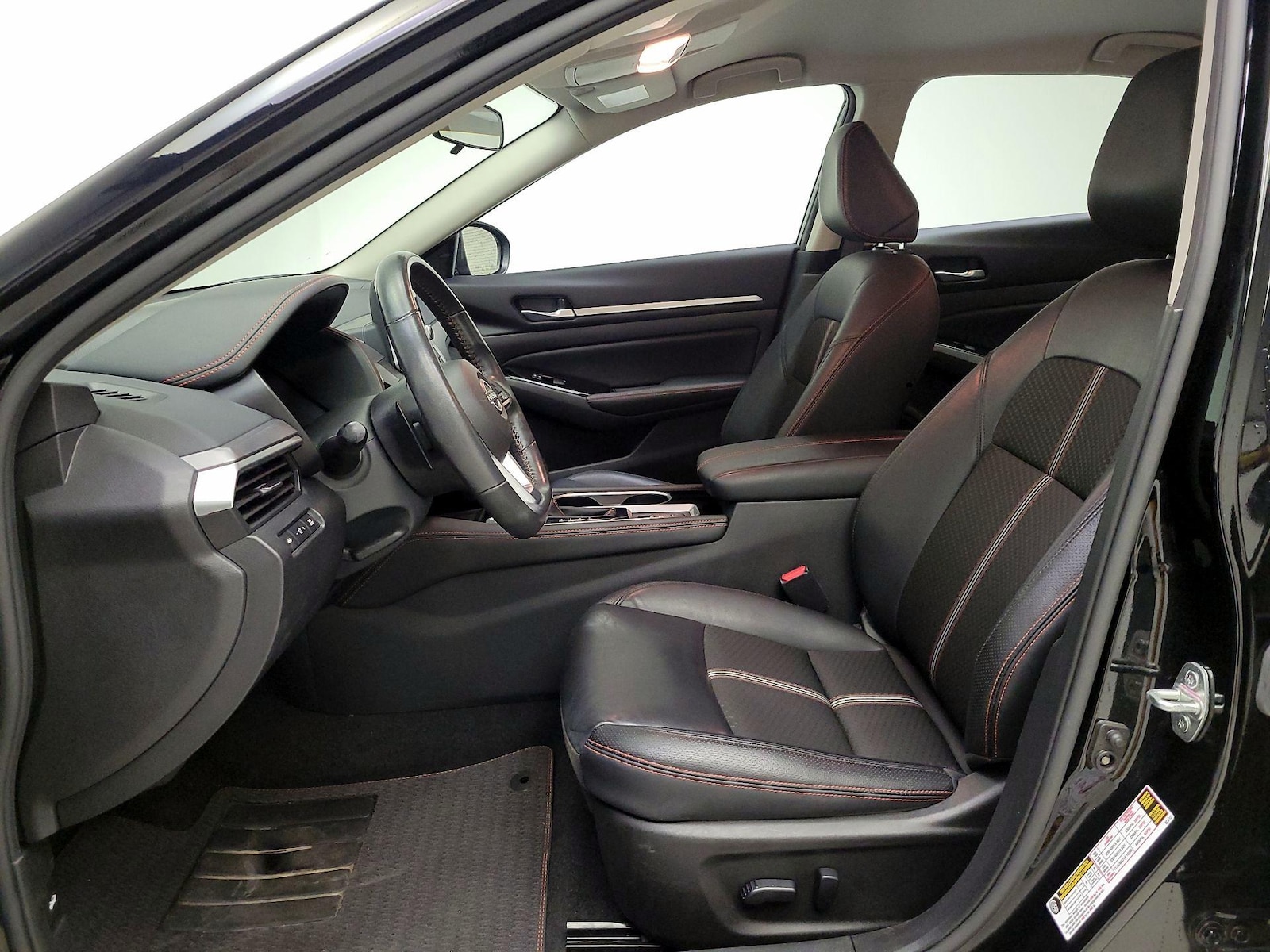 2024 Nissan Altima SR - Photo 12