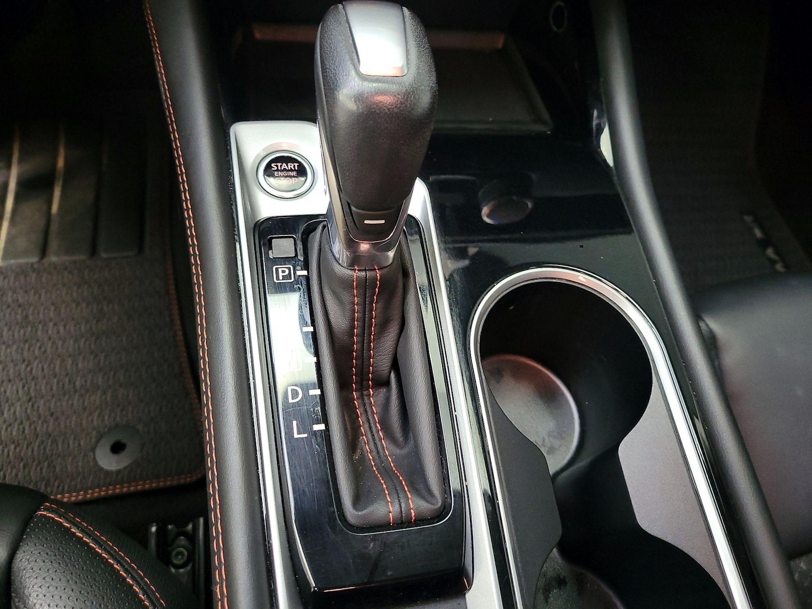 2024 Nissan Altima SR - Photo 18