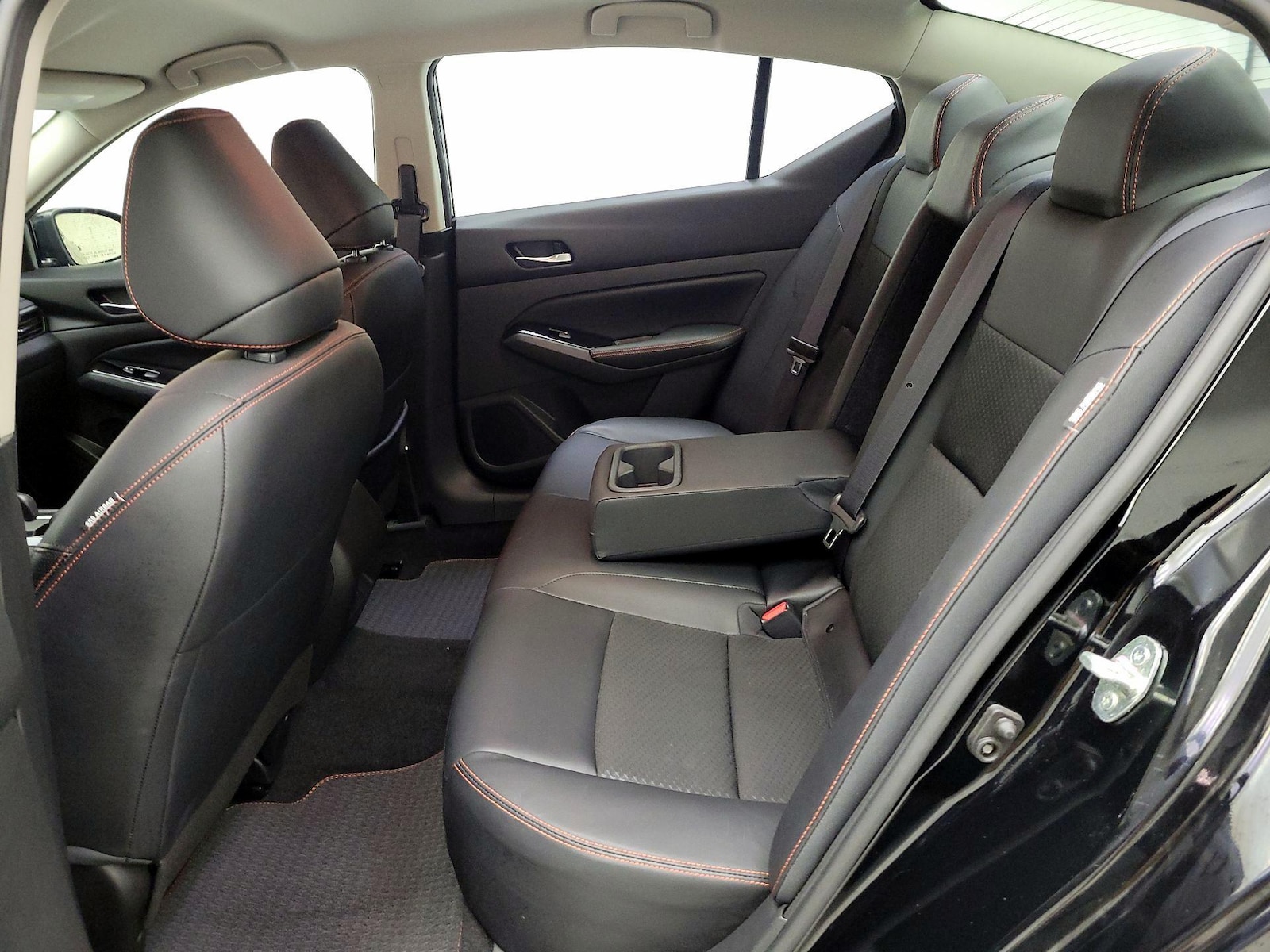 2024 Nissan Altima SR - Photo 20