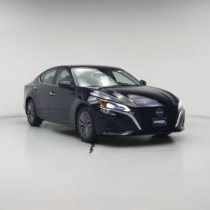2023 Nissan Altima SV