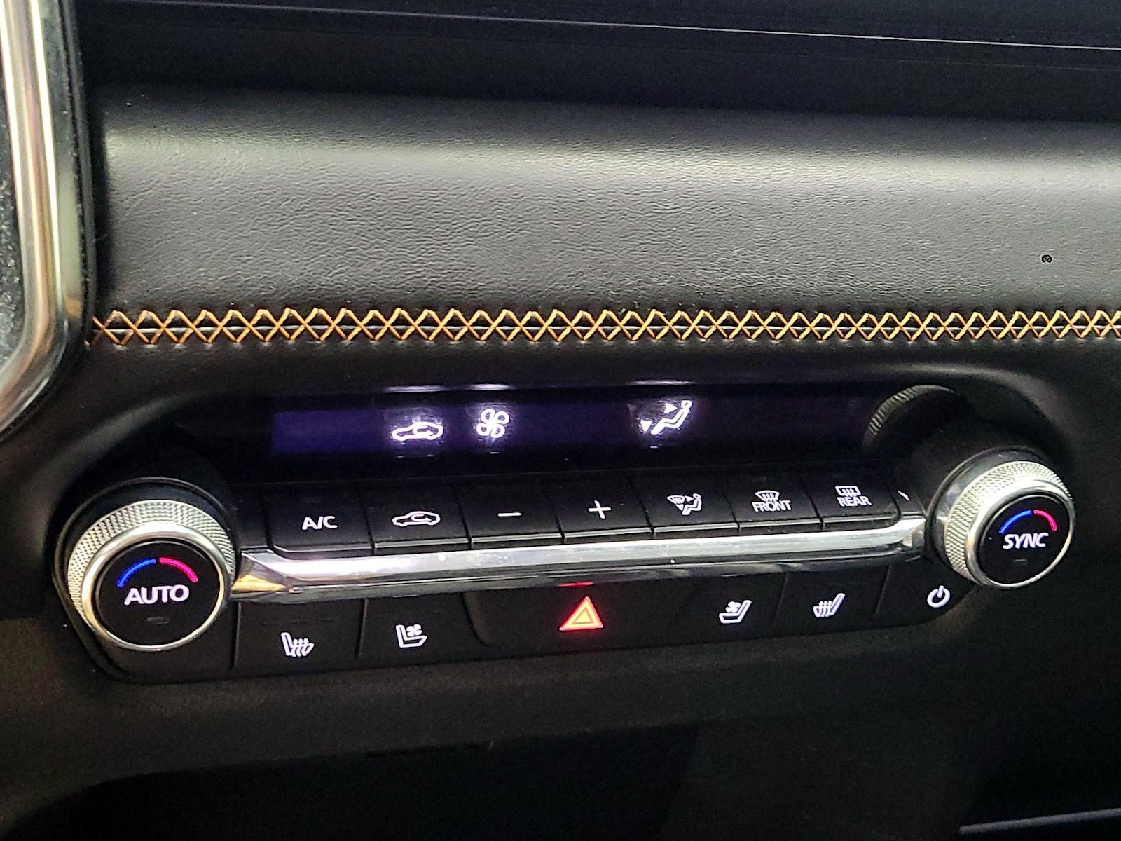 2025 Mazda CX-50 Premium Plus - Photo 17