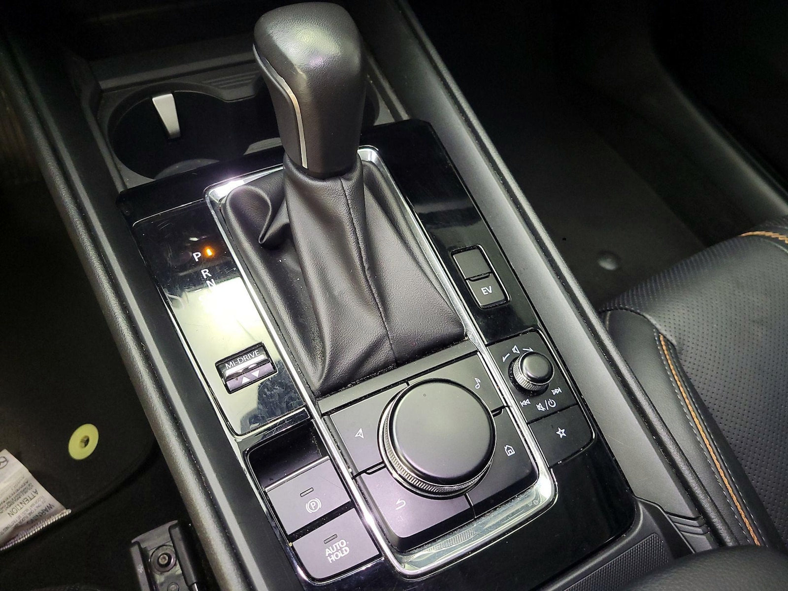 2025 Mazda CX-50 Premium Plus - Photo 18