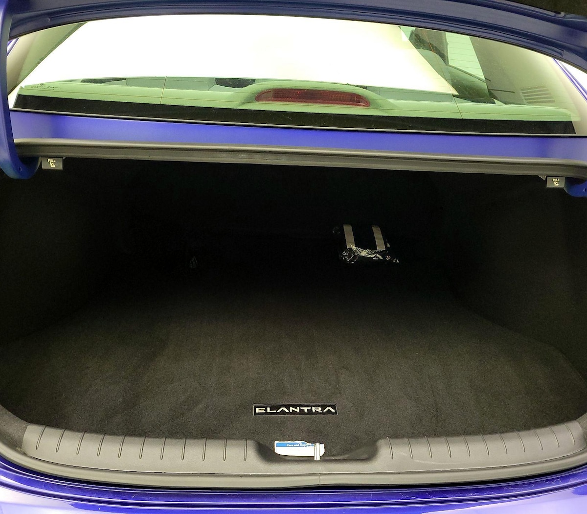 Trunk/Cargo (Seats Up)
