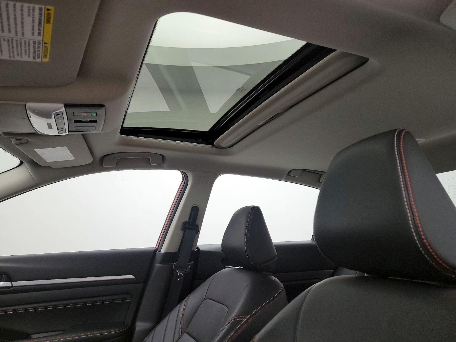 Sunroof(s) & Overhead Airbags