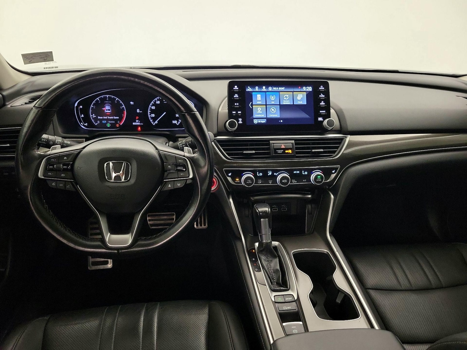 Apple CarPlay® & Android Auto™