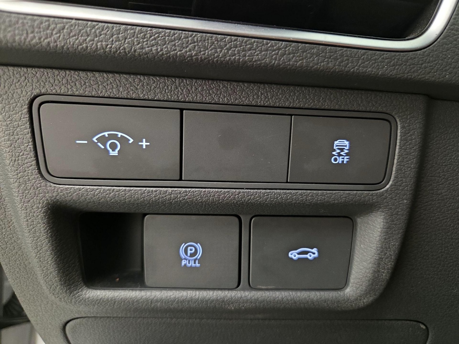 2025 Hyundai Sonata SEL - Photo 14