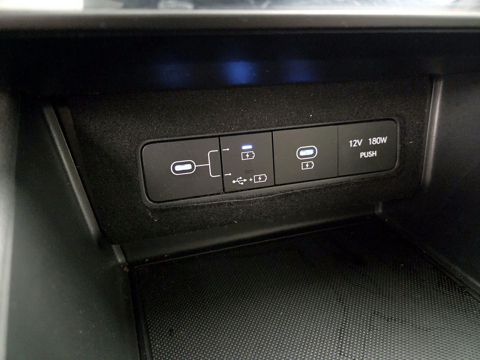 2025 Hyundai Sonata SEL - Photo 19