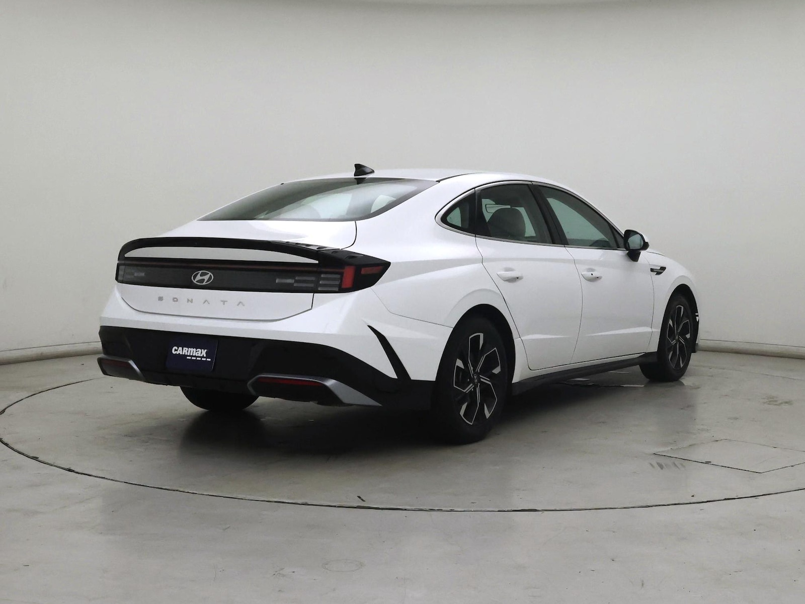 2025 Hyundai Sonata SEL - Photo 9