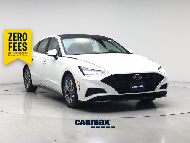 White 2023 Hyundai Sonata Sedan Front-Wheel Drive Automatic