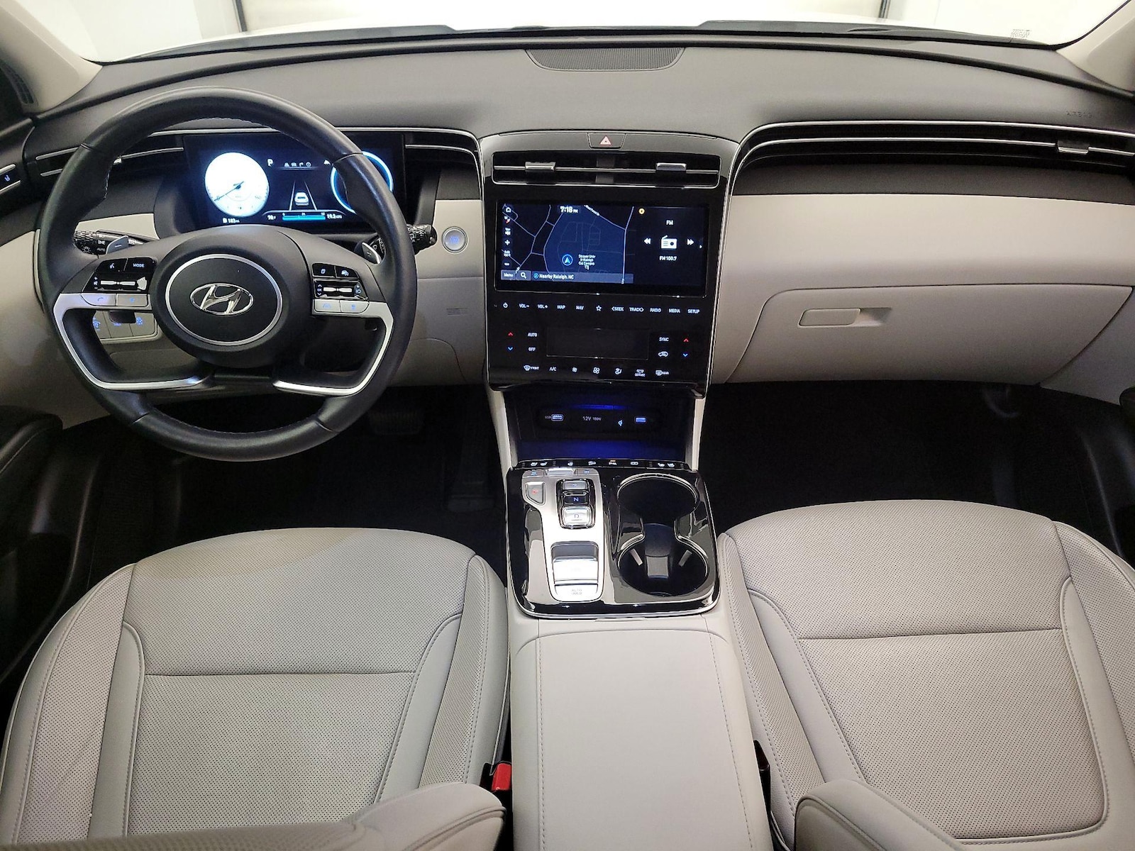 Apple CarPlay® & Android Auto™