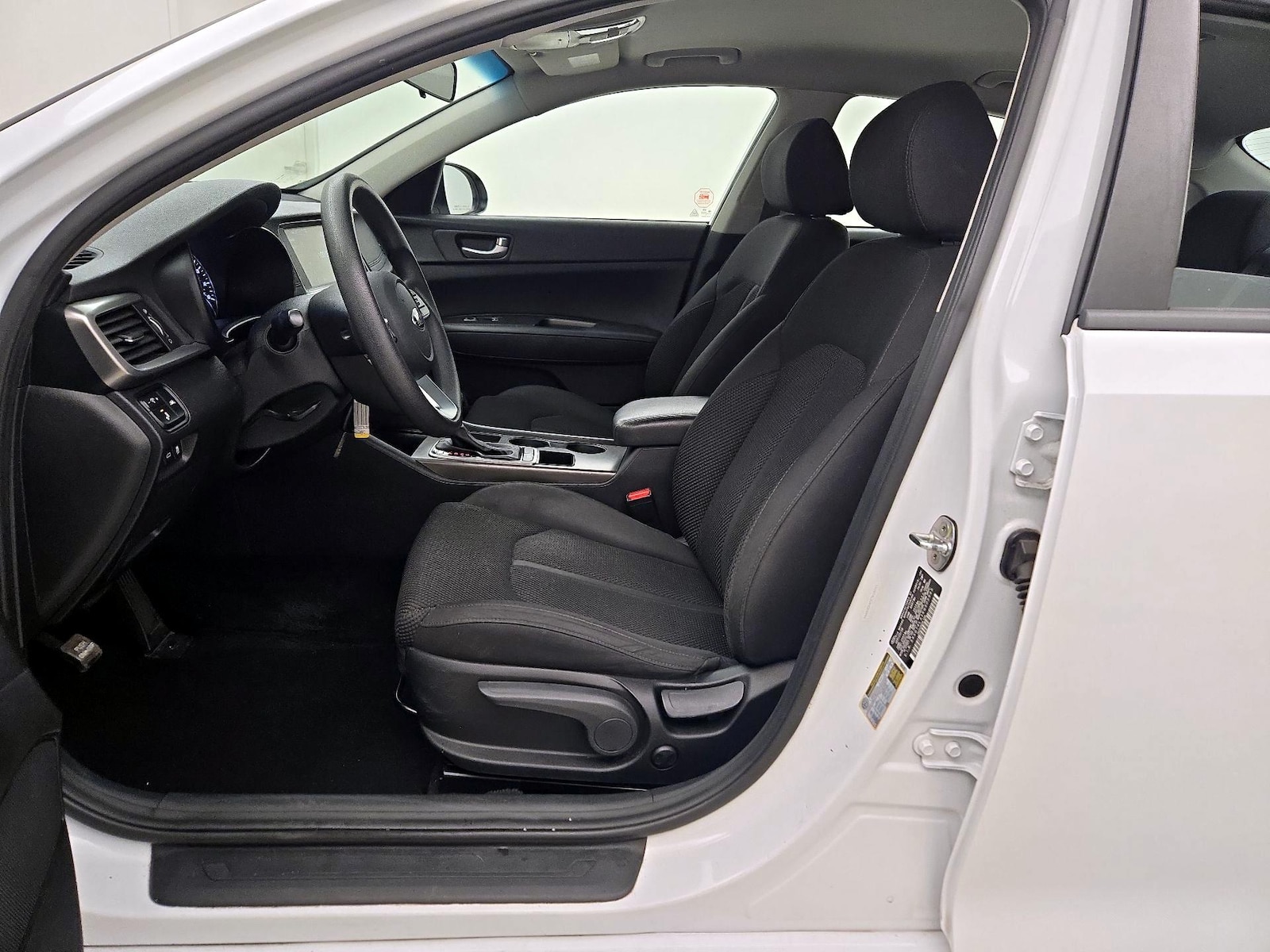 Power Seat(s) & Side Airbags
