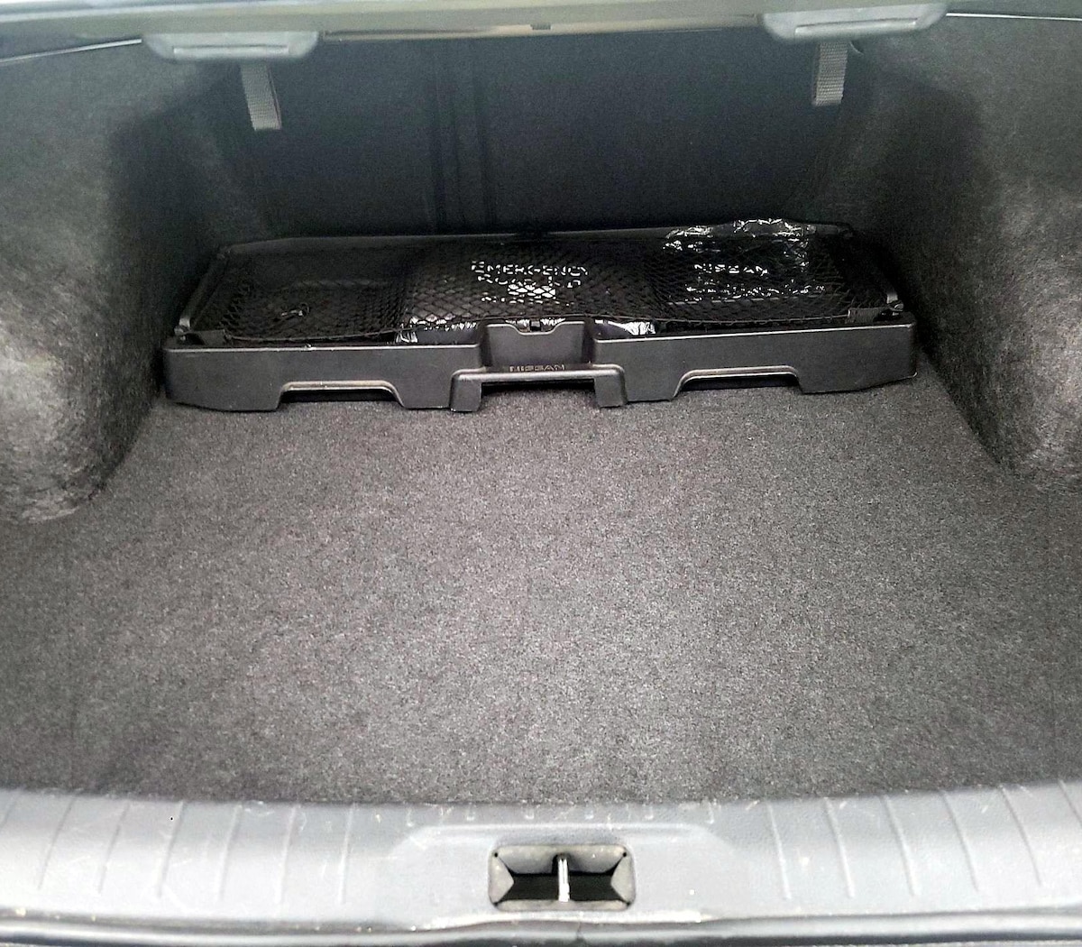 Trunk/Cargo (Seats Up)