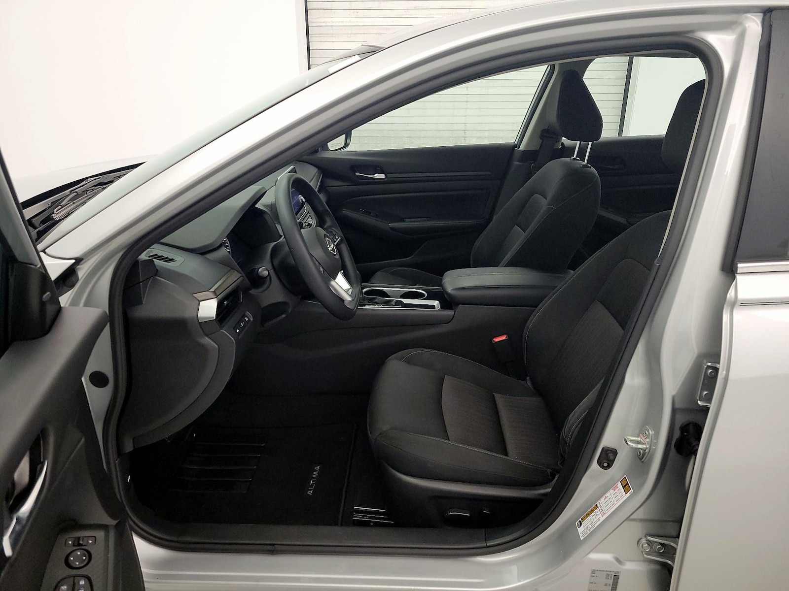 Power Seat(s) & Side Airbags