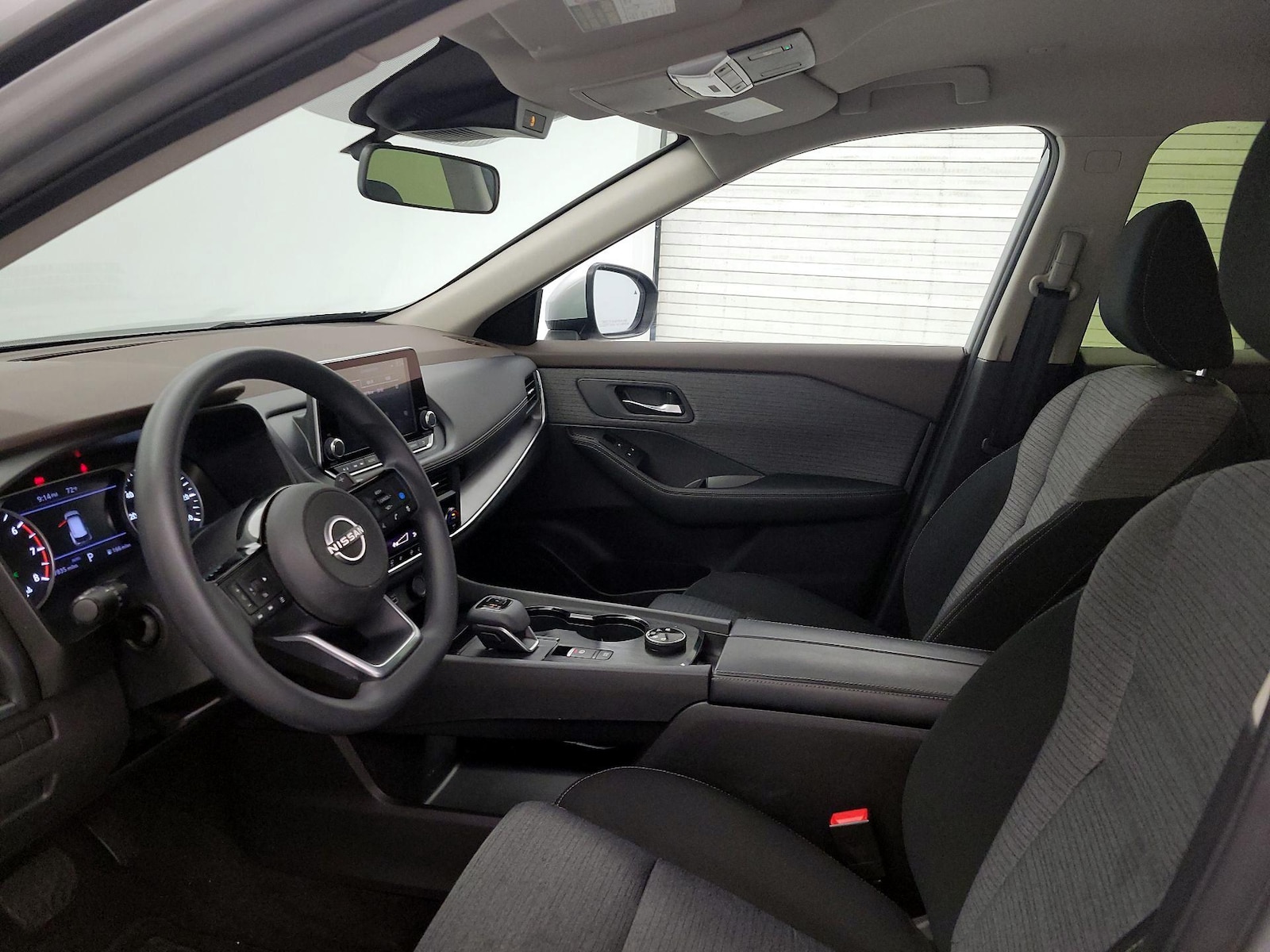 Power Seat(s) & Side Airbags