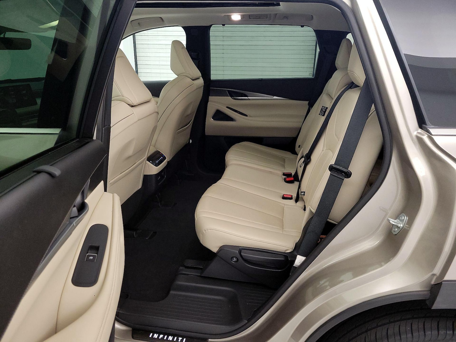 Rear Air Conditioning