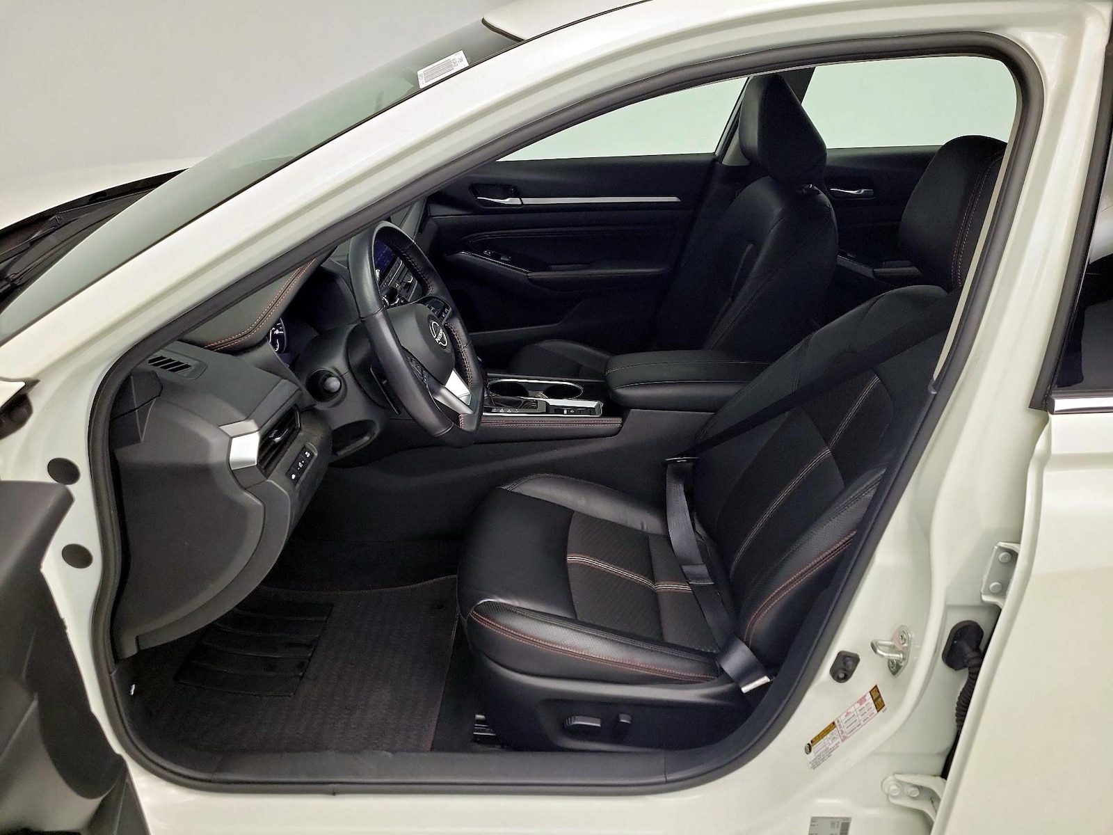 Power Seat(s) & Side Airbags