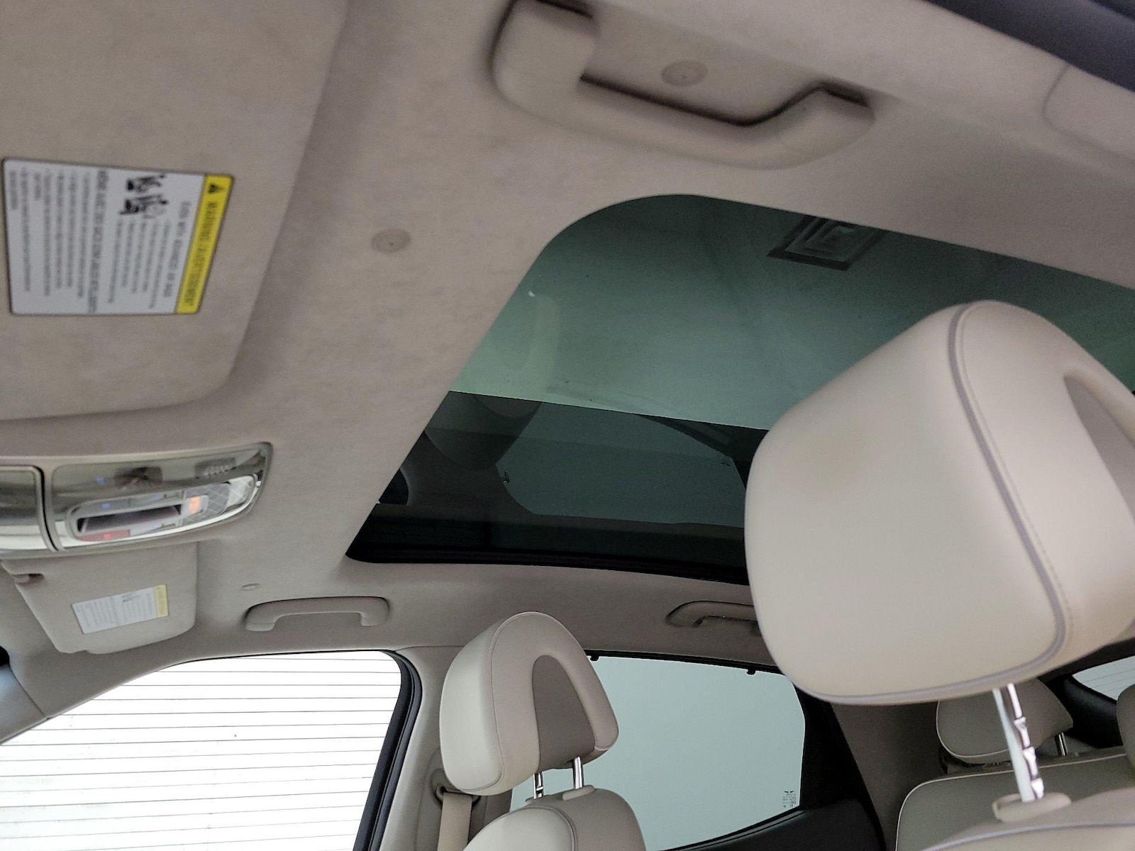 Skylight(s) & Overhead Airbags