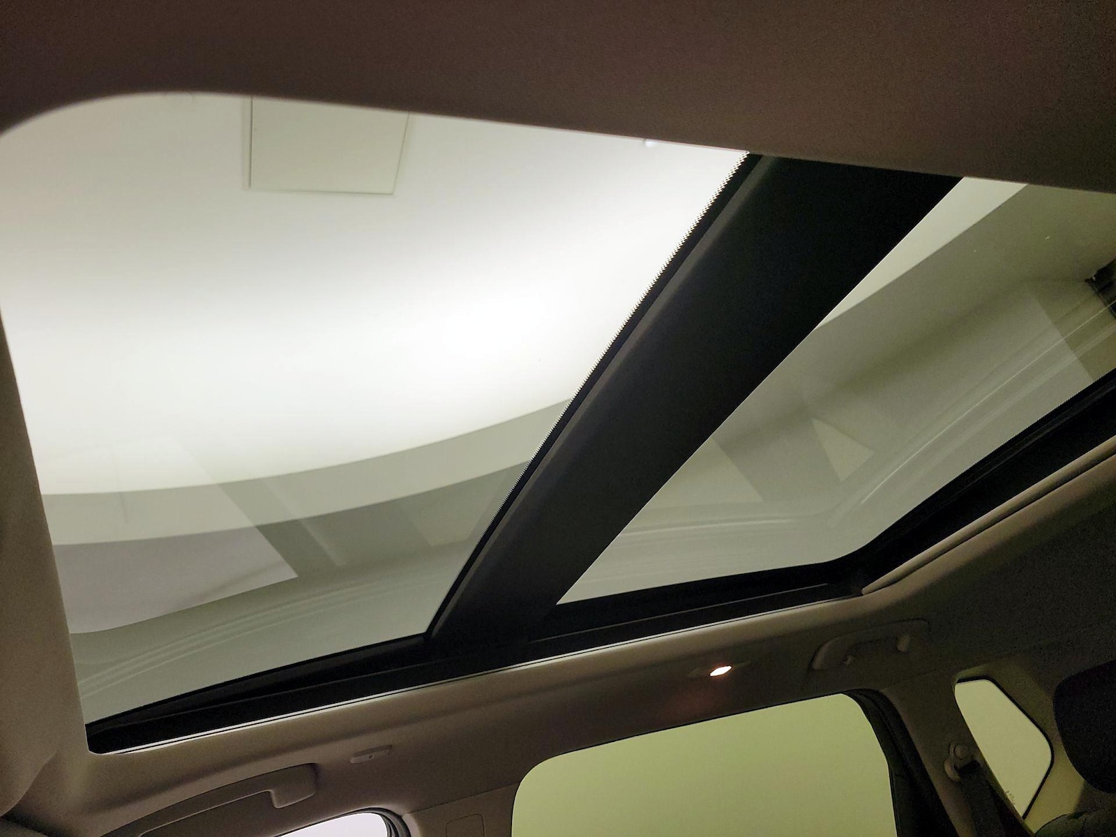 Panoramic Sunroof
