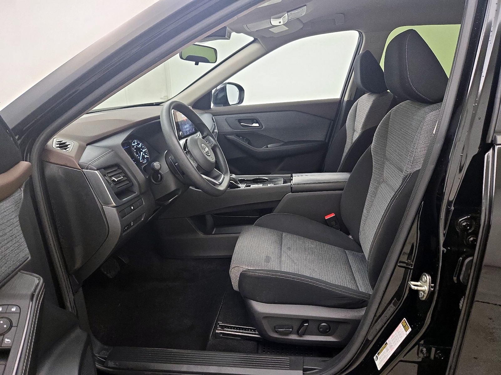 Power Seat(s) & Side Airbags