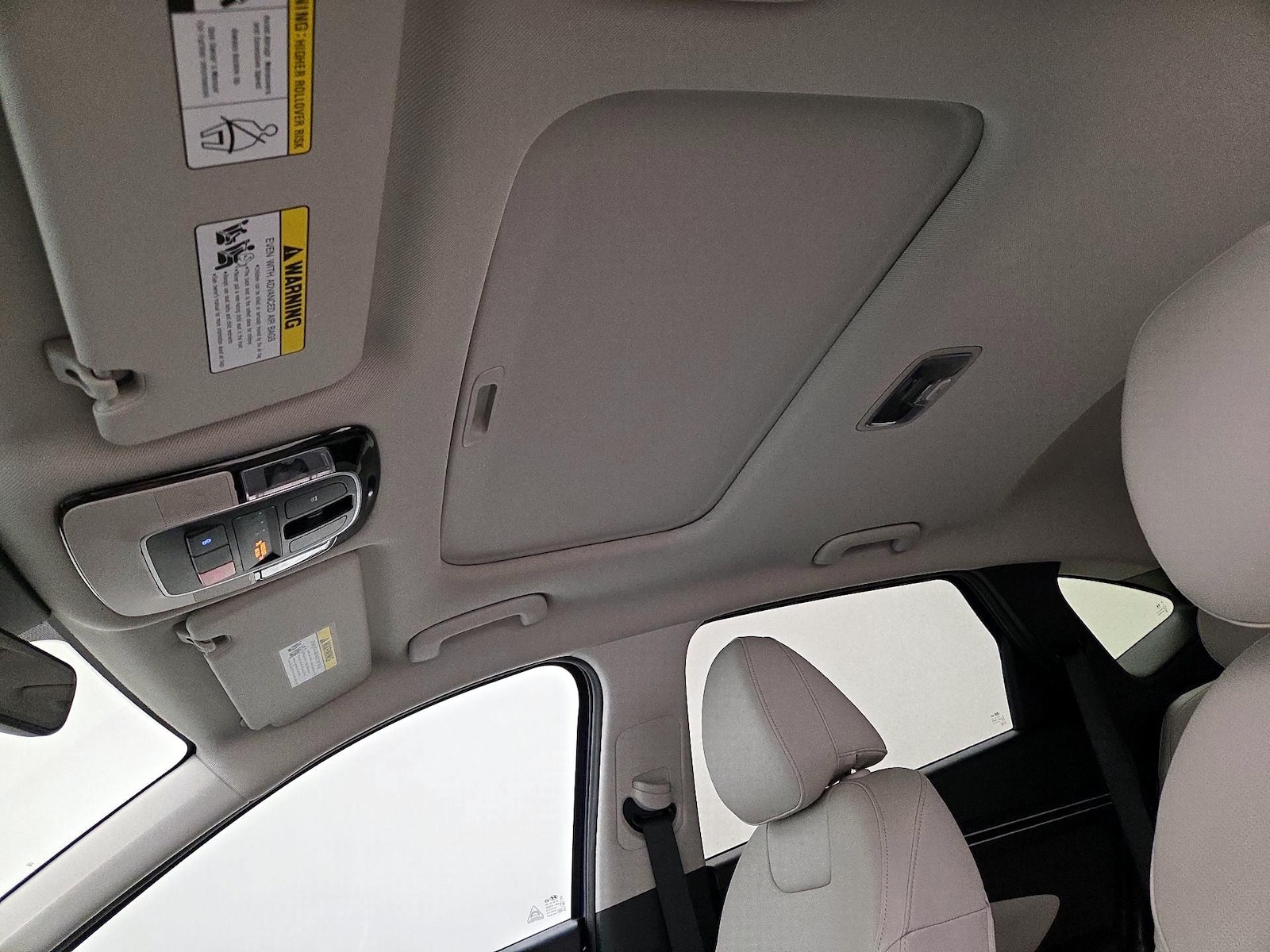 Sunroof(s) & Overhead Airbags